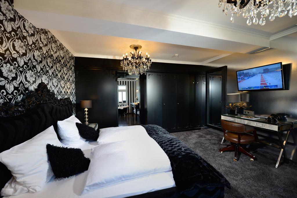 Alte Schule Hotel 3*