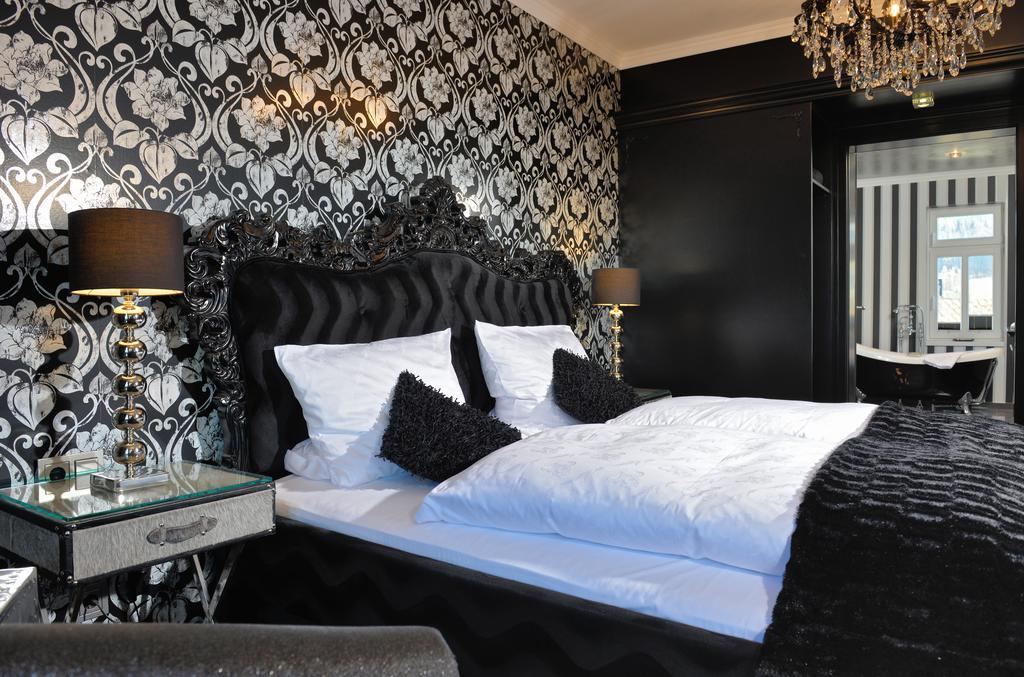 Hotel Alte Schule 3*